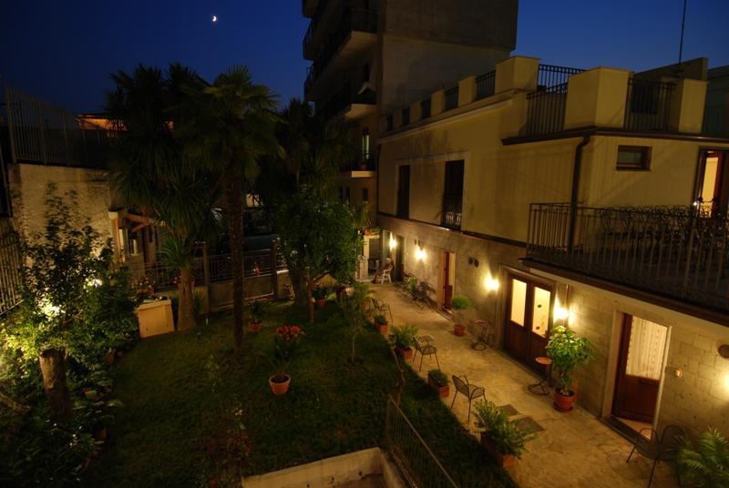 Hotel Pace Pompei Esterno foto