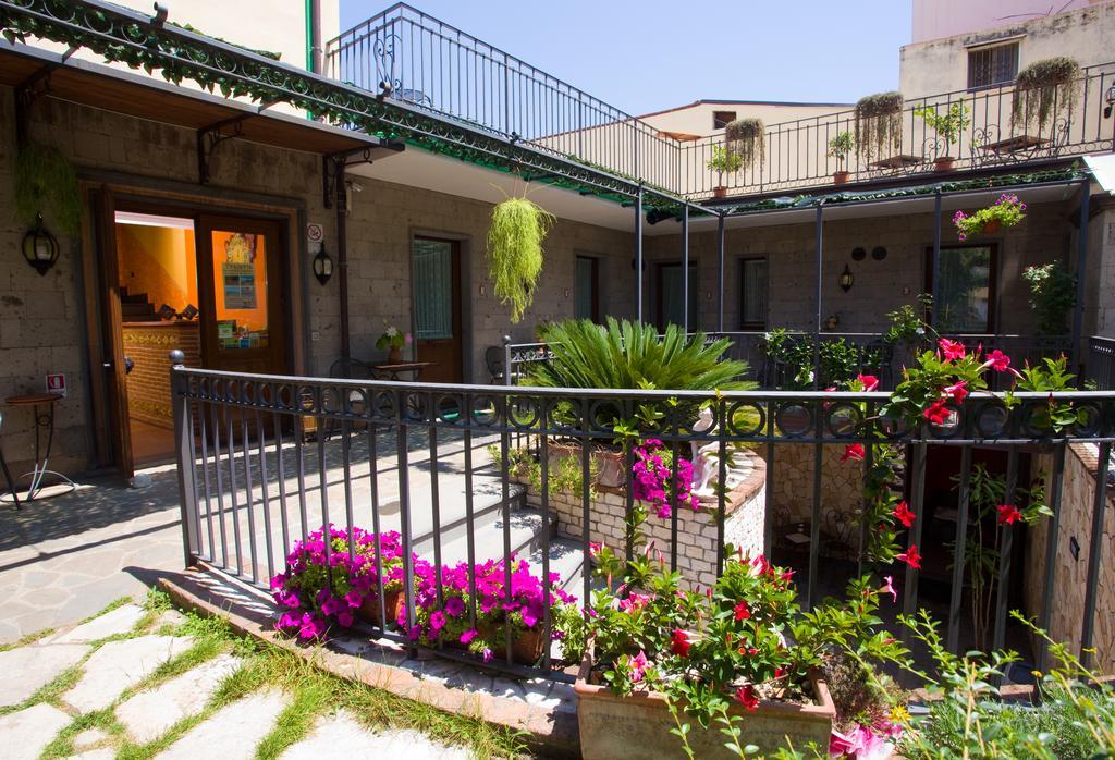 Hotel Pace Pompei Esterno foto